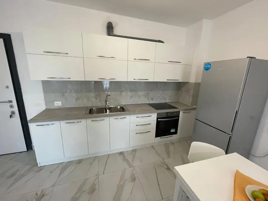 Beachside Charm Apartment Golem  0*, Golem (Tirana) Albania
